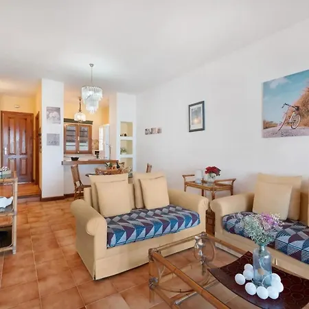 Cozy With Sea View - 70 M² 阿坎提拉德洛斯基